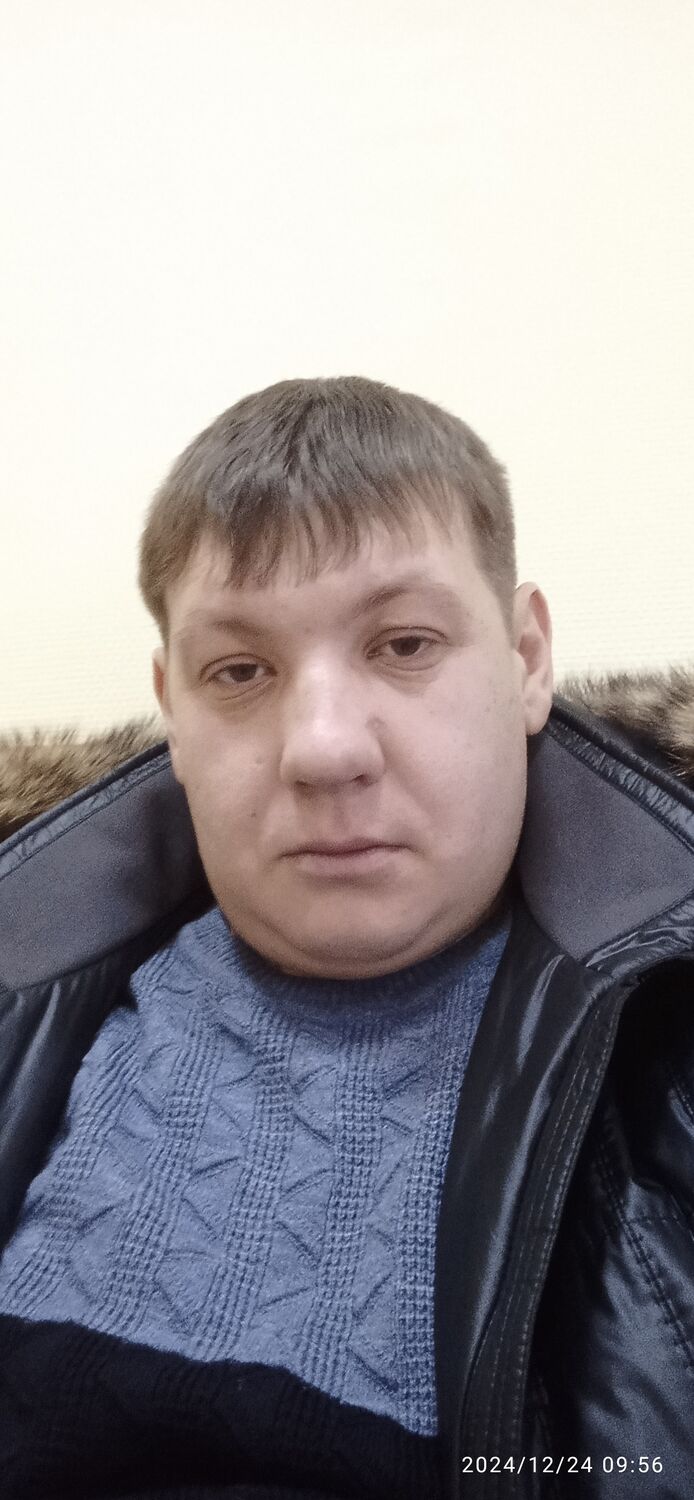  49734812  , 28 ,    