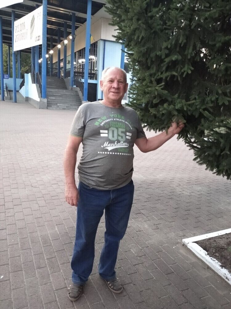  20781482  , 64 ,    