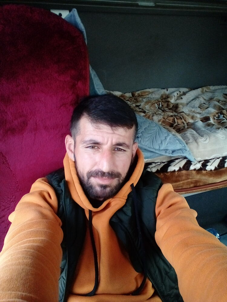  33637412  , 35 ,    