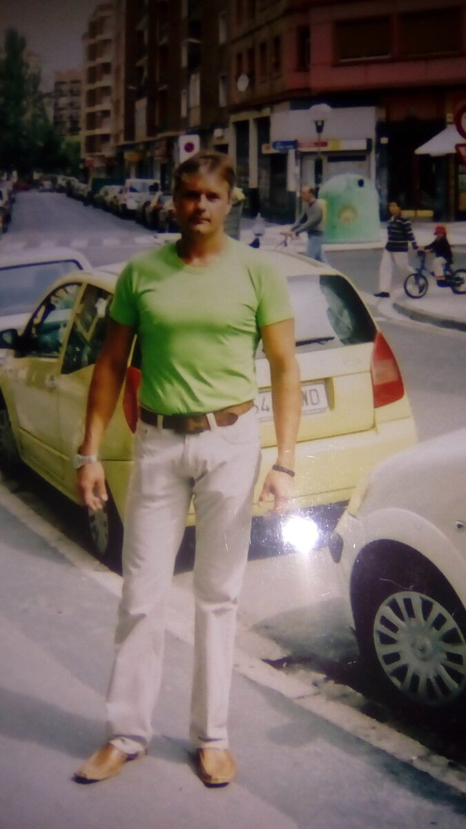  12385372  Alexander, 58 ,    