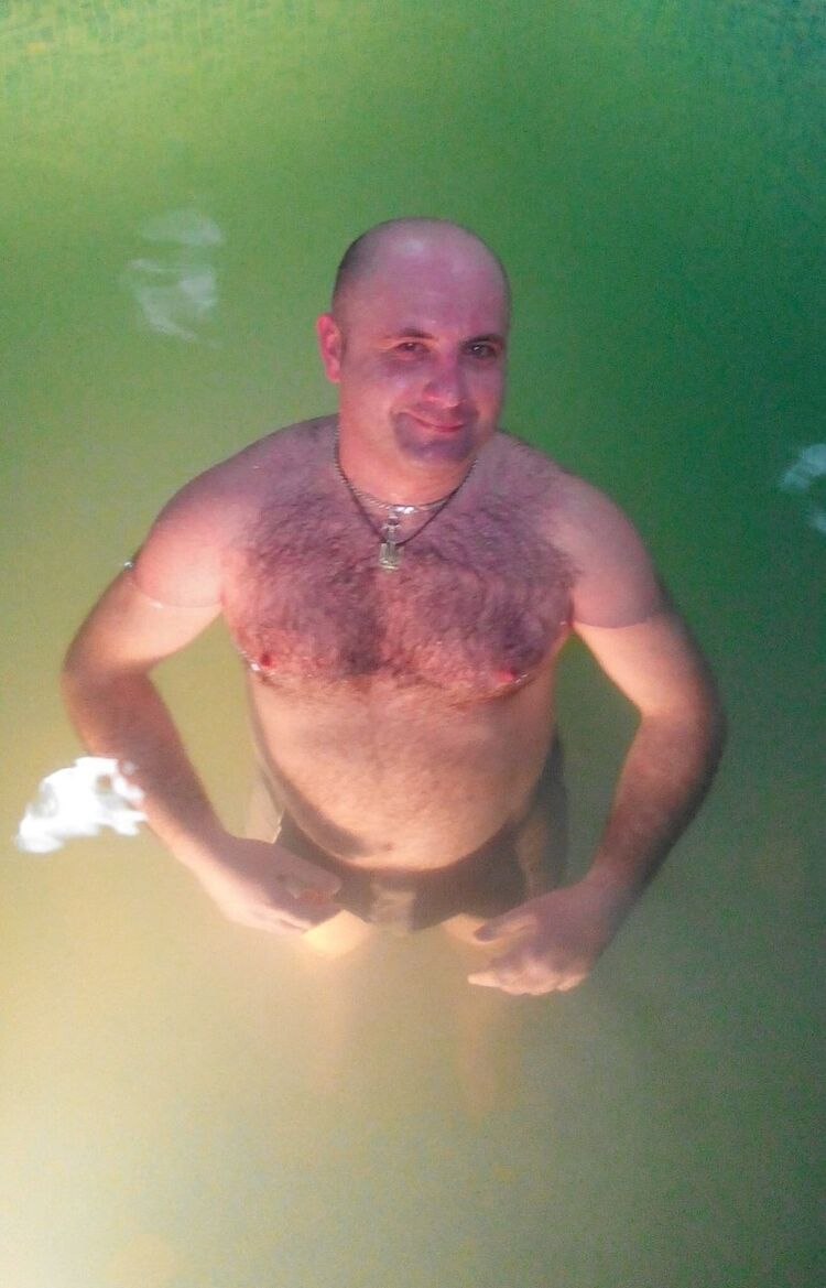  ,   Andriy, 43 ,   , 