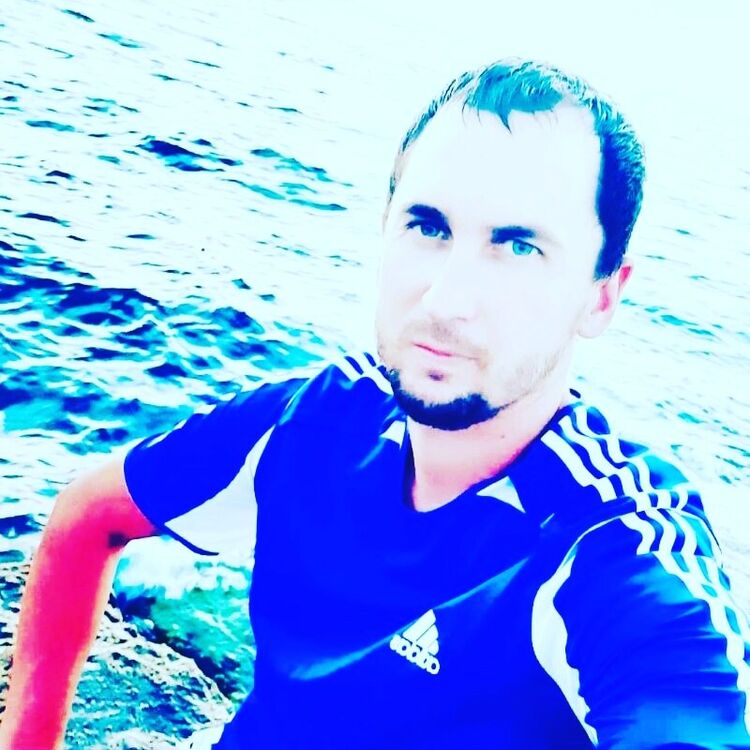  30518522  , 32 ,    