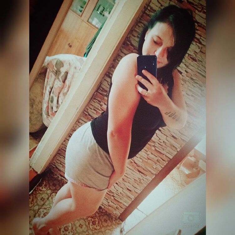  31751852  , 25 ,    