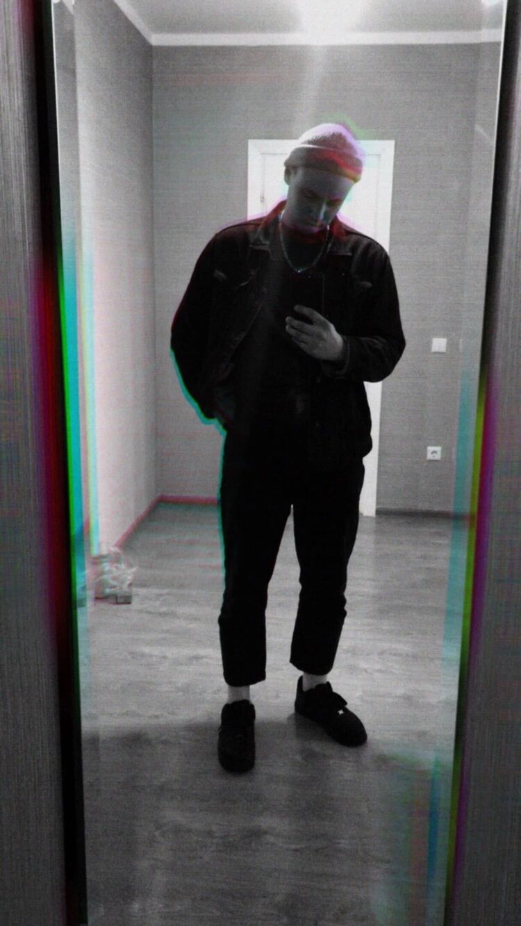  33452832  , 28 ,    