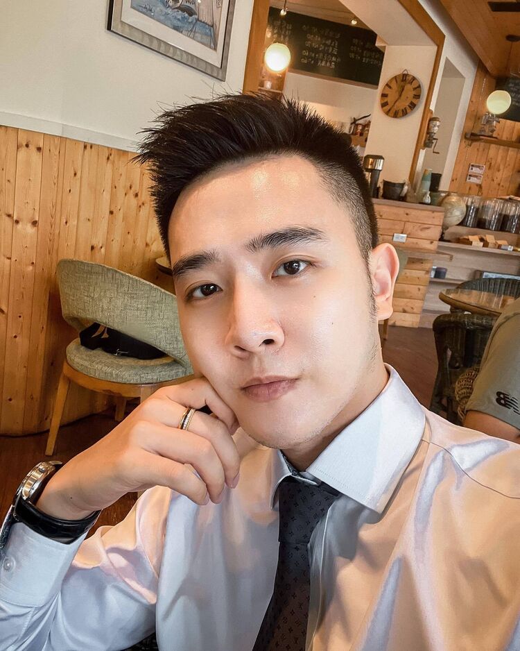  35862782  Liwei, 33 ,    
