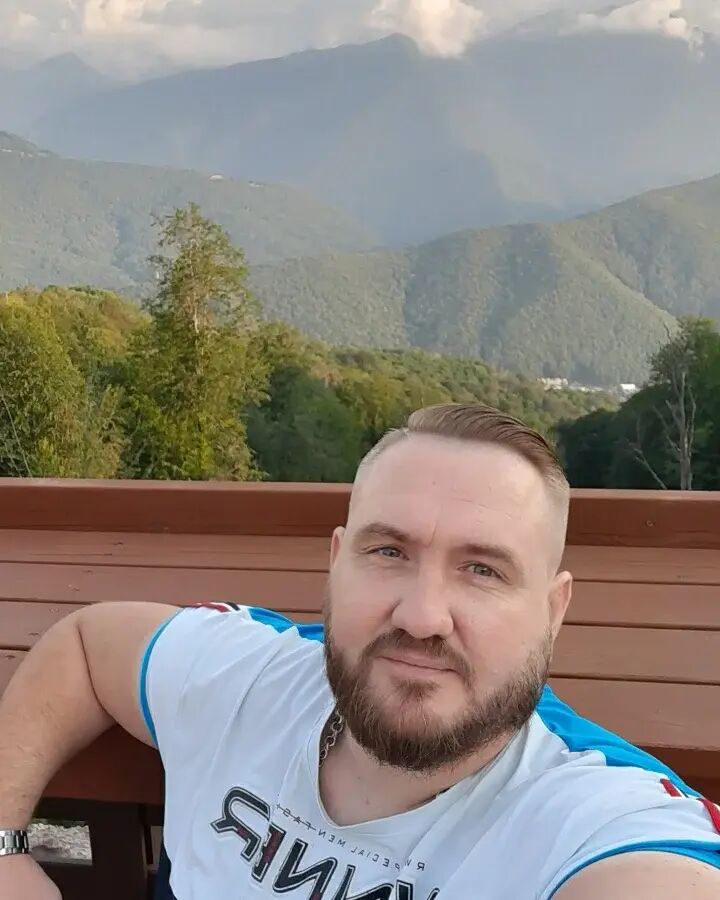  31602472  , 42 ,    