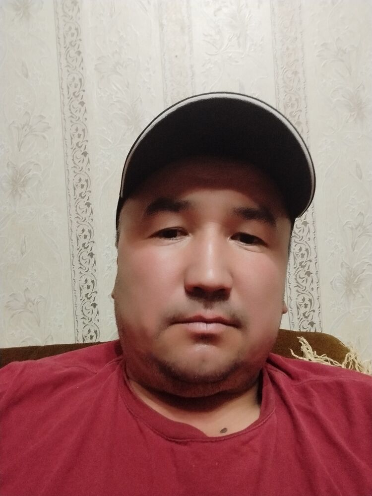  41992282  Sasha, 41 ,    