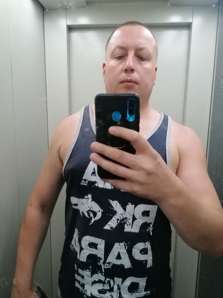  21210352  , 44 ,    