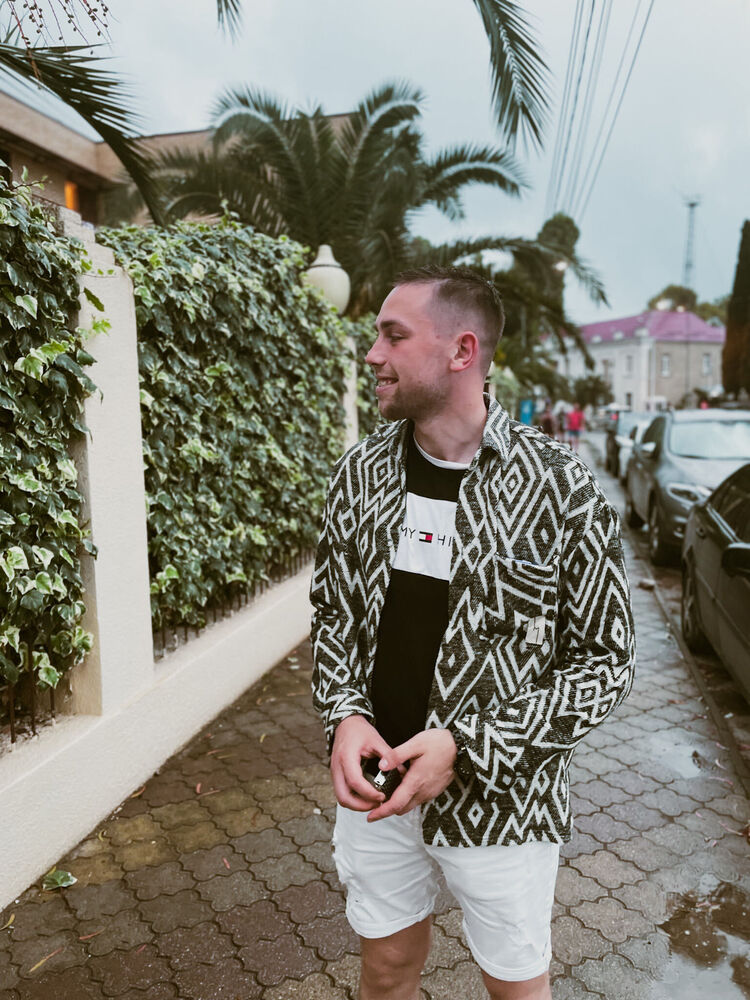  43453092  , 28 ,    -