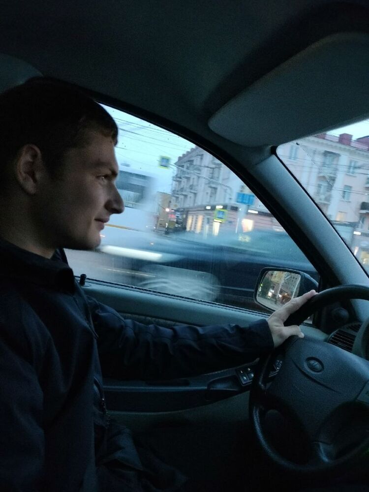  33285032  Alexey, 22 ,    
