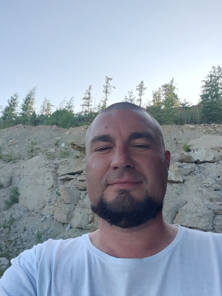  52736862  , 36 ,    