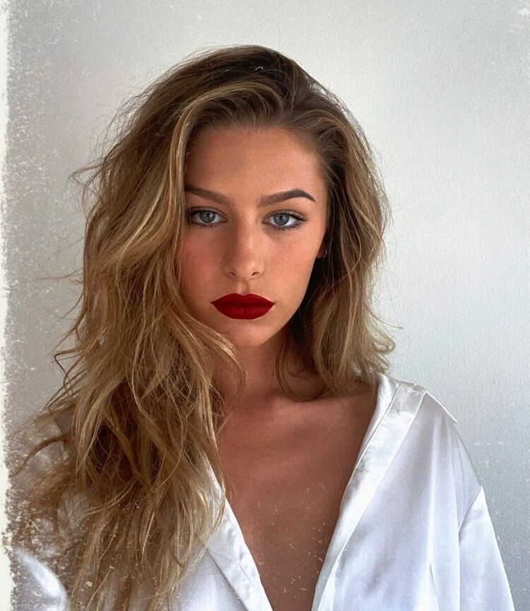  -,   Darya, 23 ,   ,   , c 