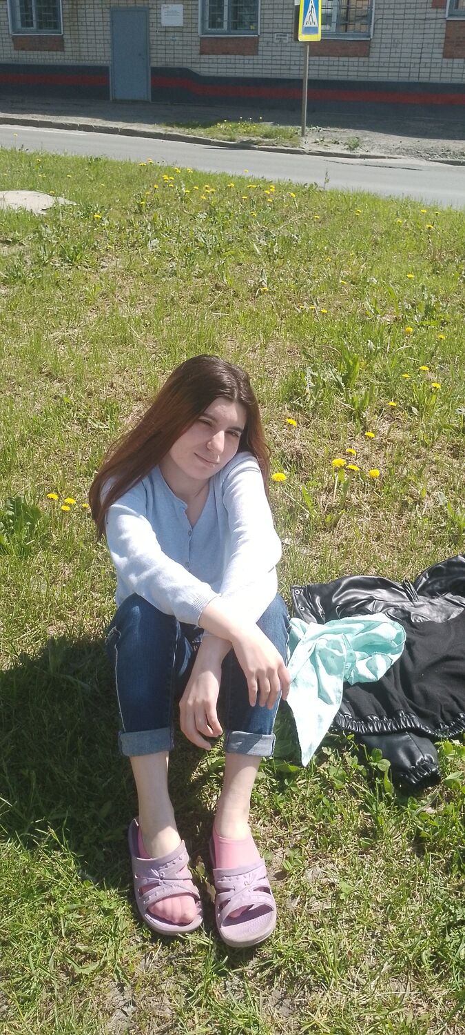  51580862  Injel, 19 ,    