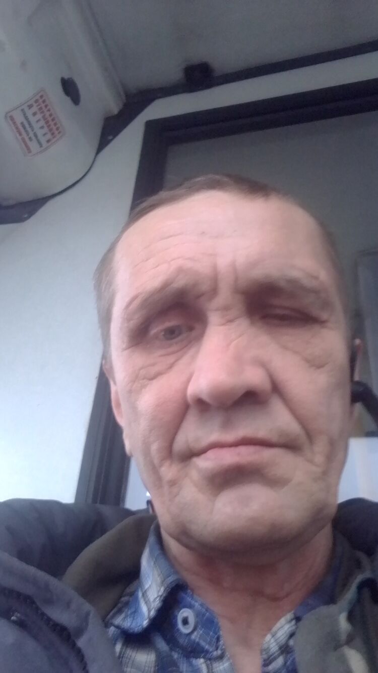  33064452  , 56 ,    