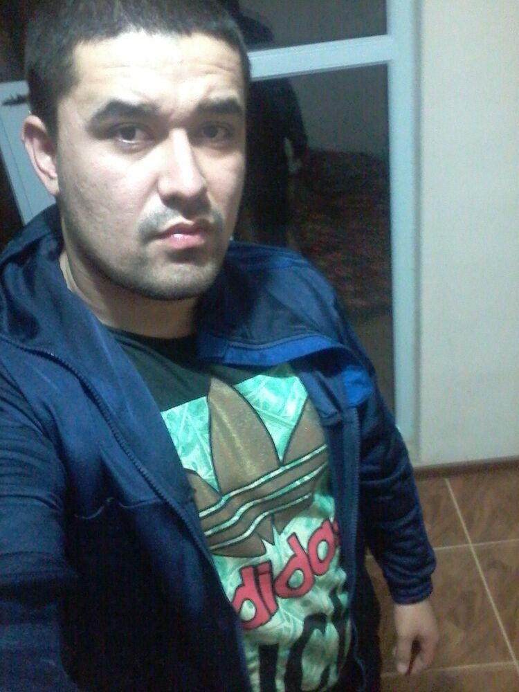  5426612  Nuriddin, 37 ,    