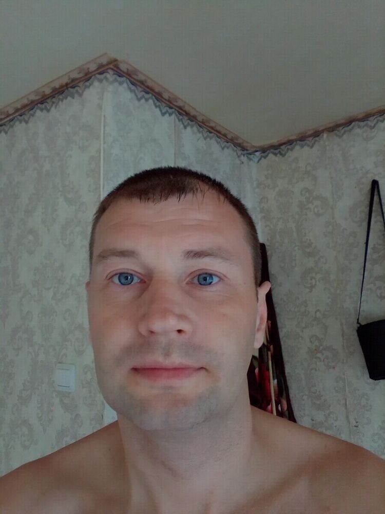  22105842  , 40 ,    
