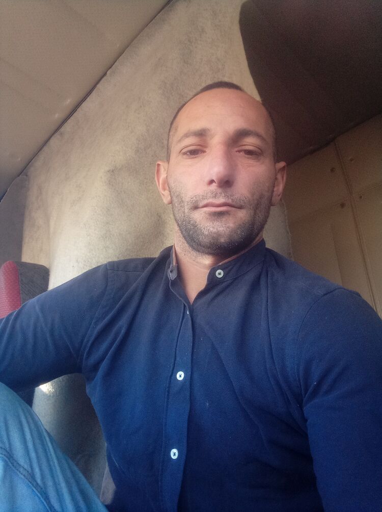  51227982  Garib, 36 ,    