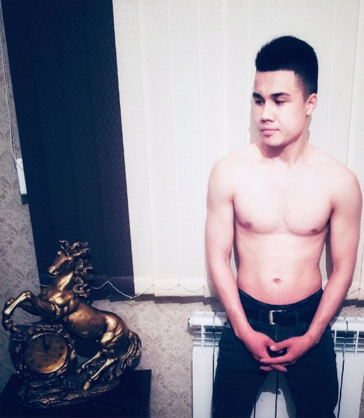  ,   Bobokhaan, 30 ,   