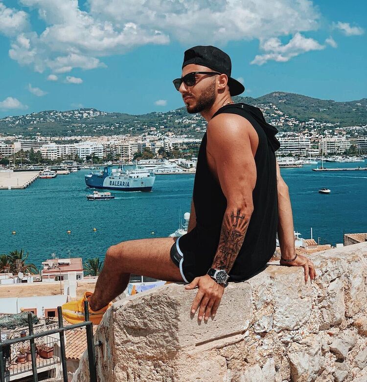 ���� 25779692 ������� ��������, 27 ���, ���� ���������� � ���������