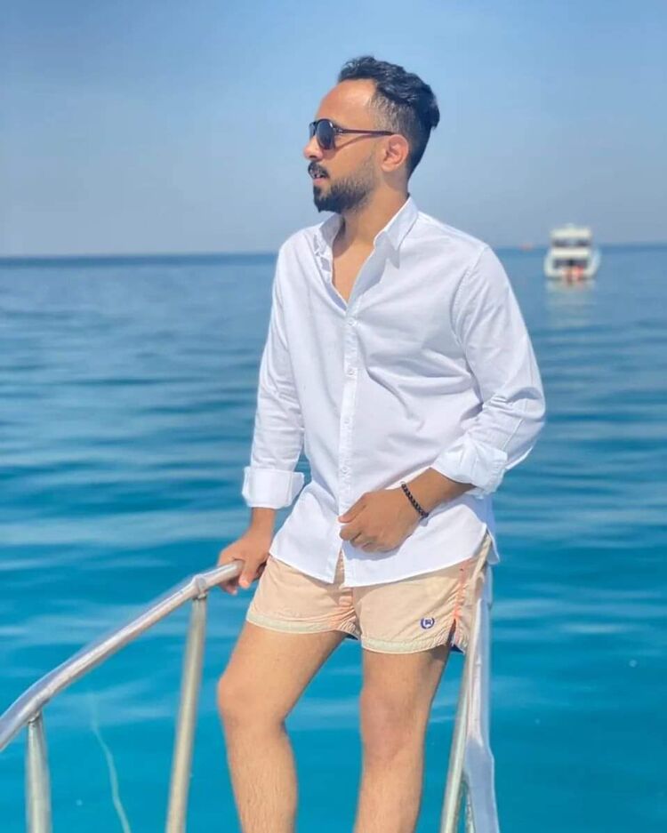  ,   Alex, 31 ,   ,   