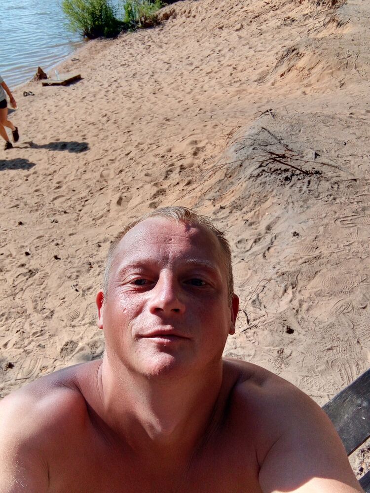  49226172  , 36 ,    
