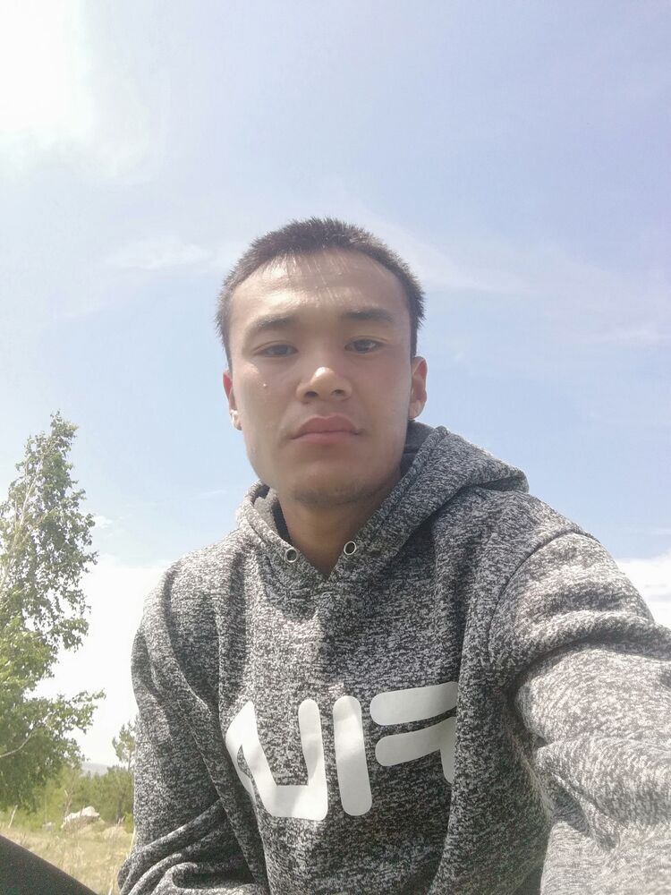  46546602  Kairat, 30 ,    