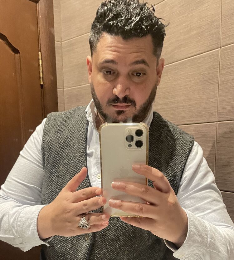  ,   Ali, 42 ,   ,   , c 