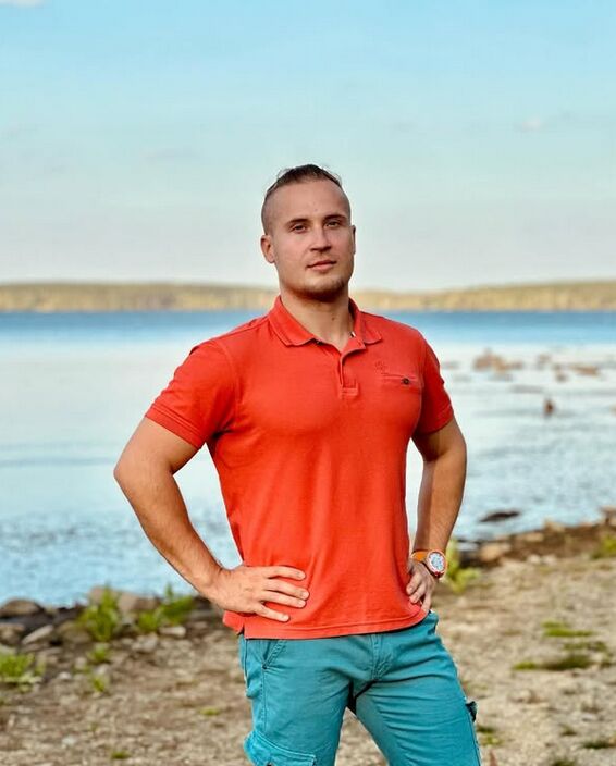  49502762  Pasha, 32 ,    