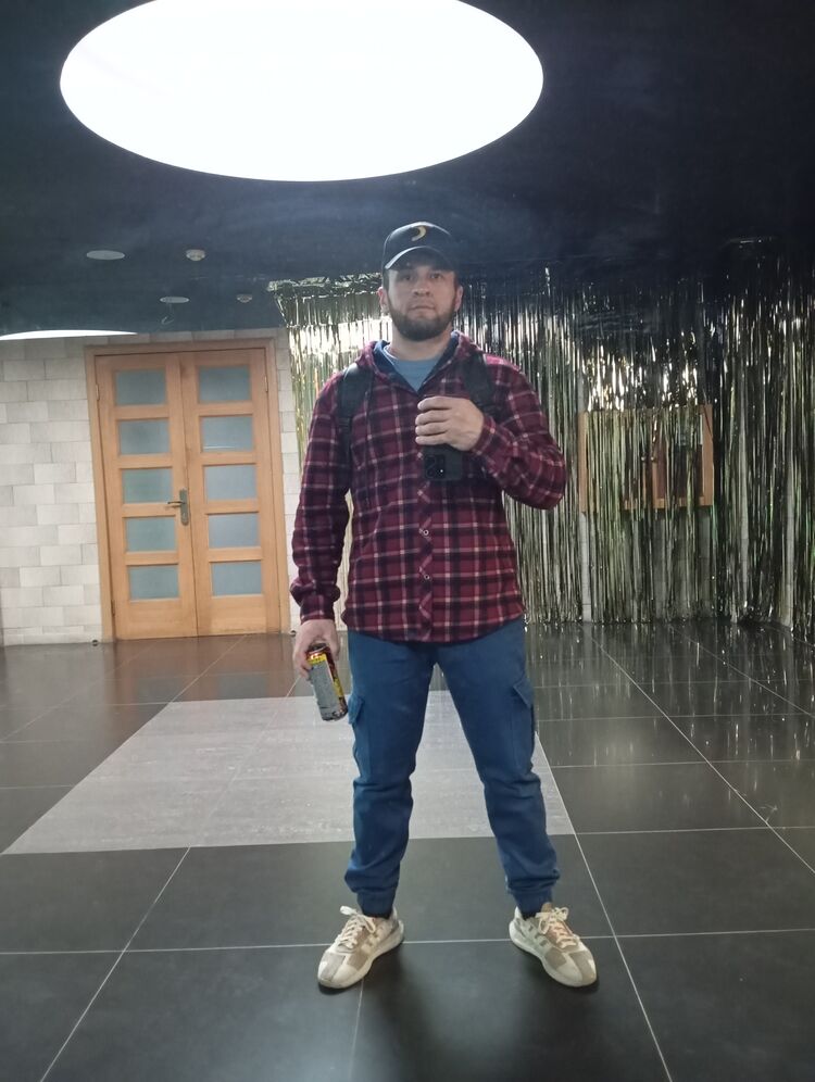  46955552  , 31 ,    