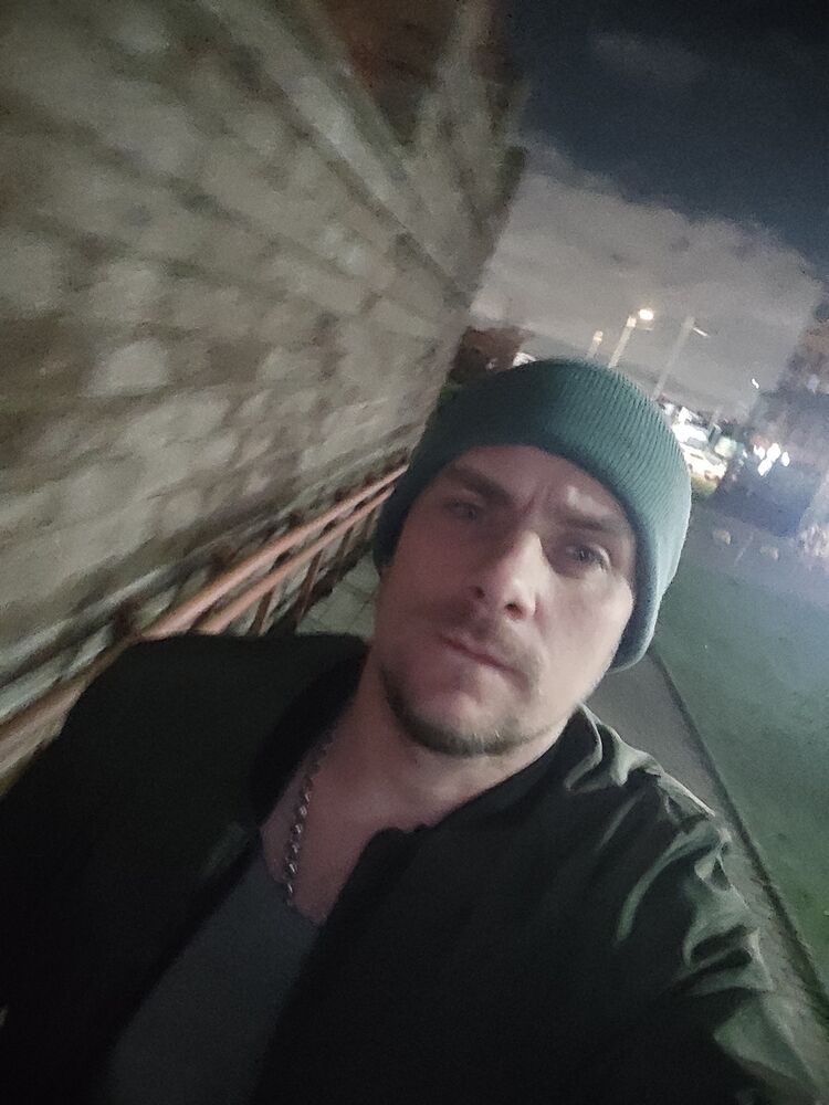  54388352  , 37 ,    -