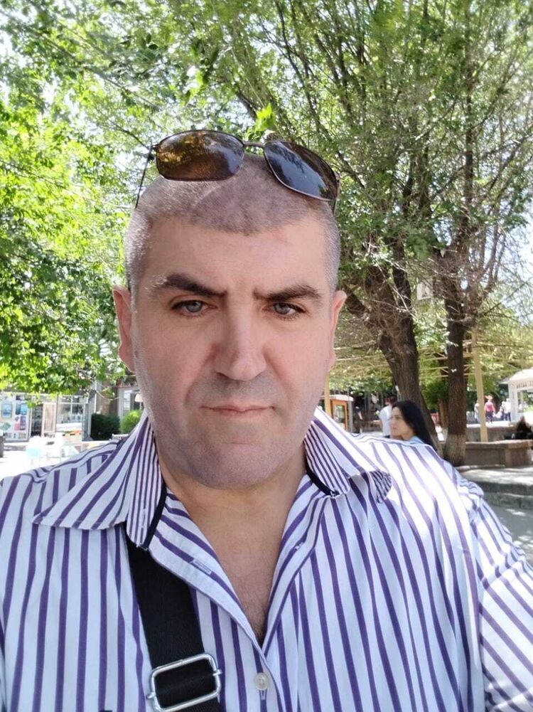  ,   , 52 ,   ,   