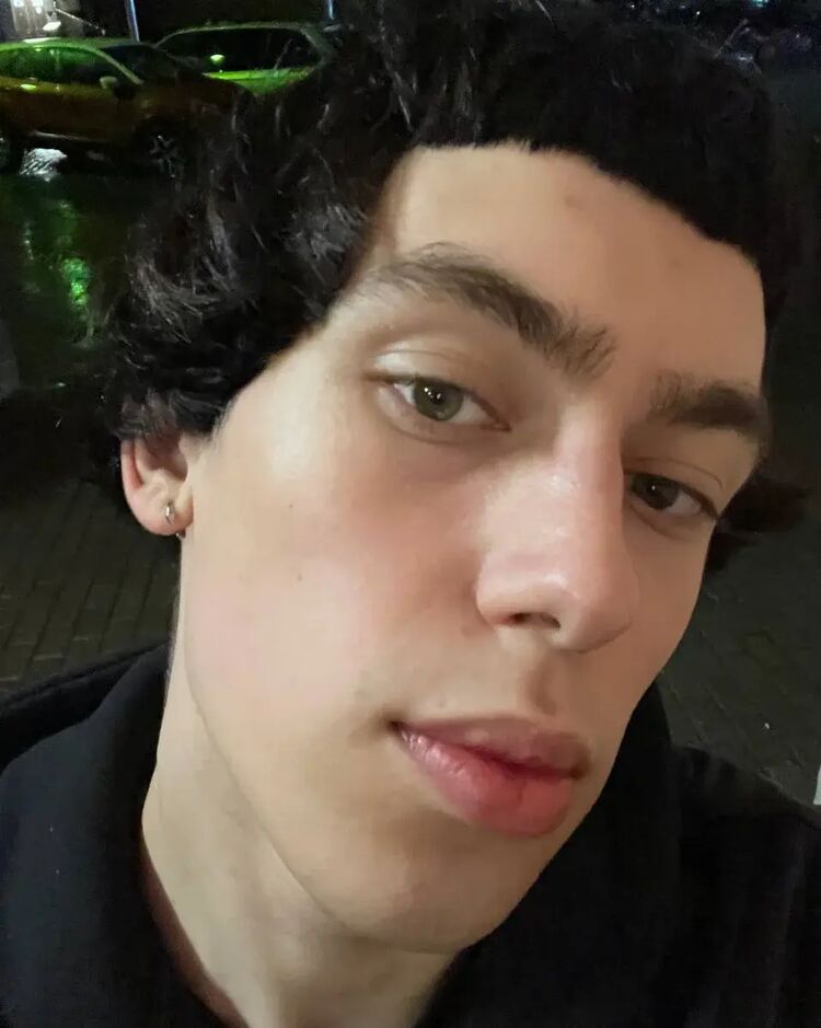 ���� 47144862 ����� �������, 22 ����, ���� ���������� � �����-����������