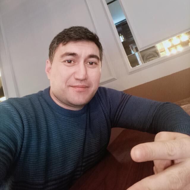  48440332  Ruslan, 38 ,    