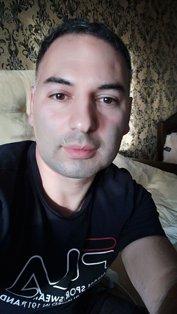  31712772  , 42 ,    