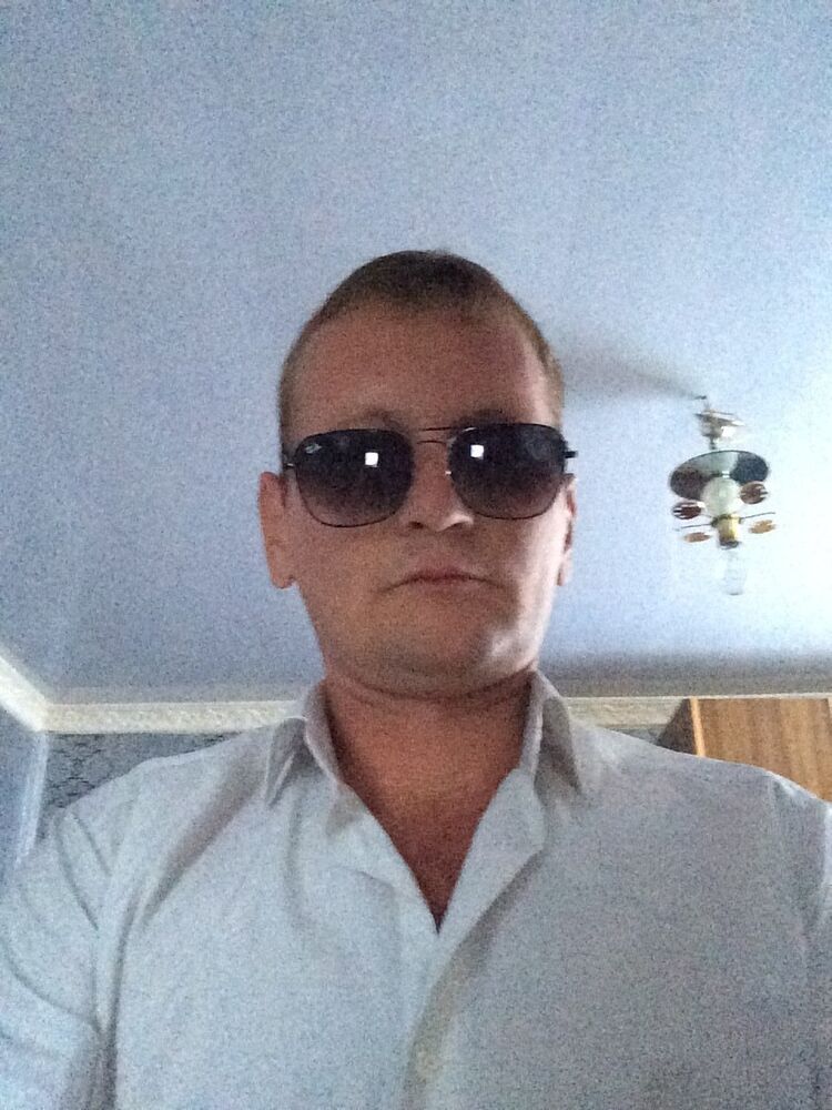  ,   Rawil, 46 ,   , 