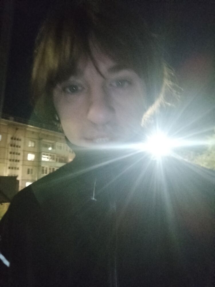  ,   Vladislav, 24 ,   ,   