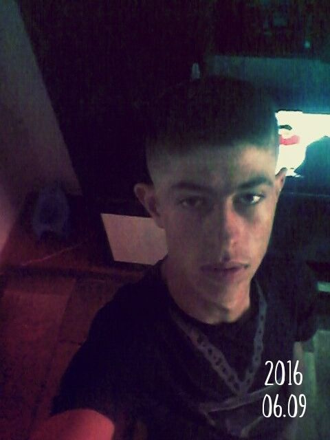  18599762  , 26 ,    