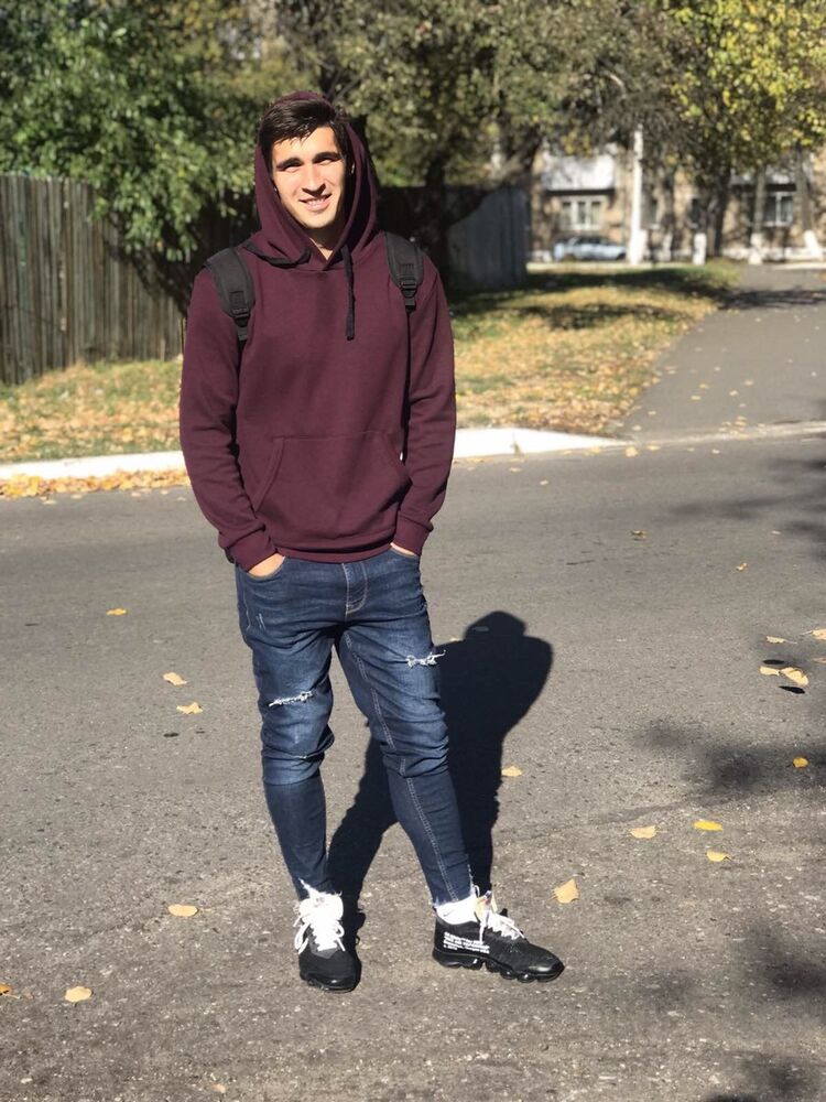  18038882  , 31 ,    