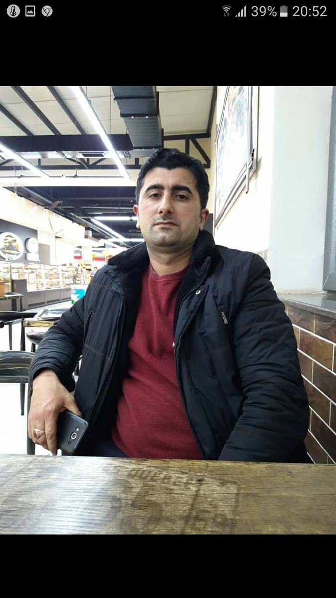  17601772  Rovshan, 43 ,    