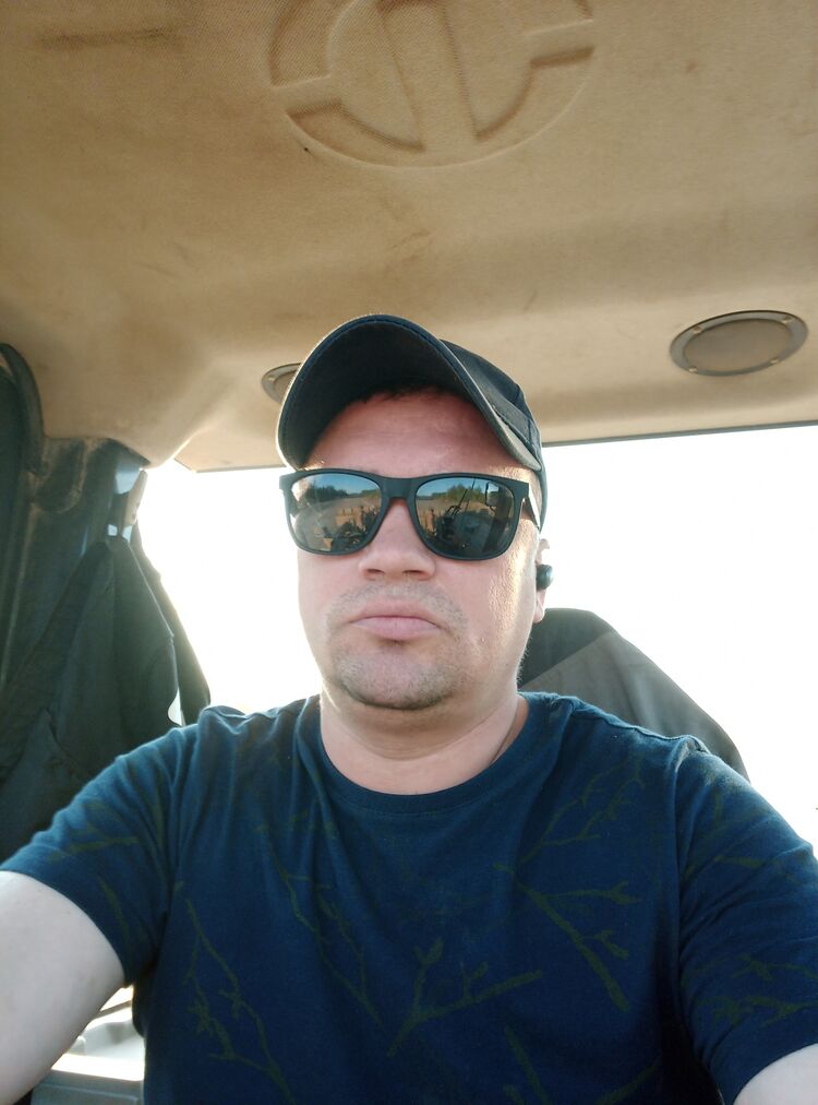  34720472  Sergey, 36 ,    