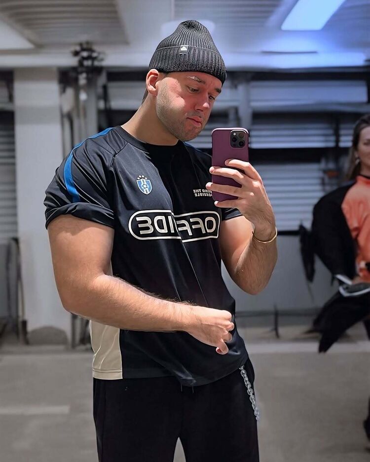 ���� 49730572 ������� �������, 37 ���, ���� ���������� � ������