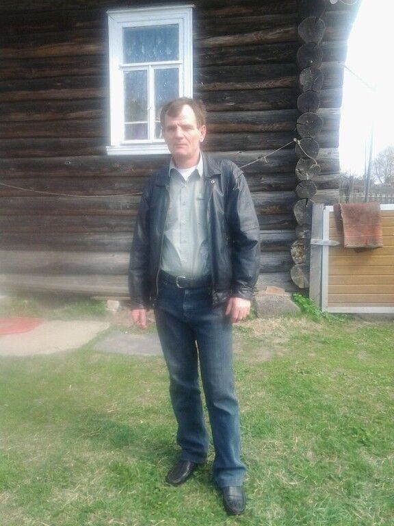  19498752  Sergei, 57 ,    