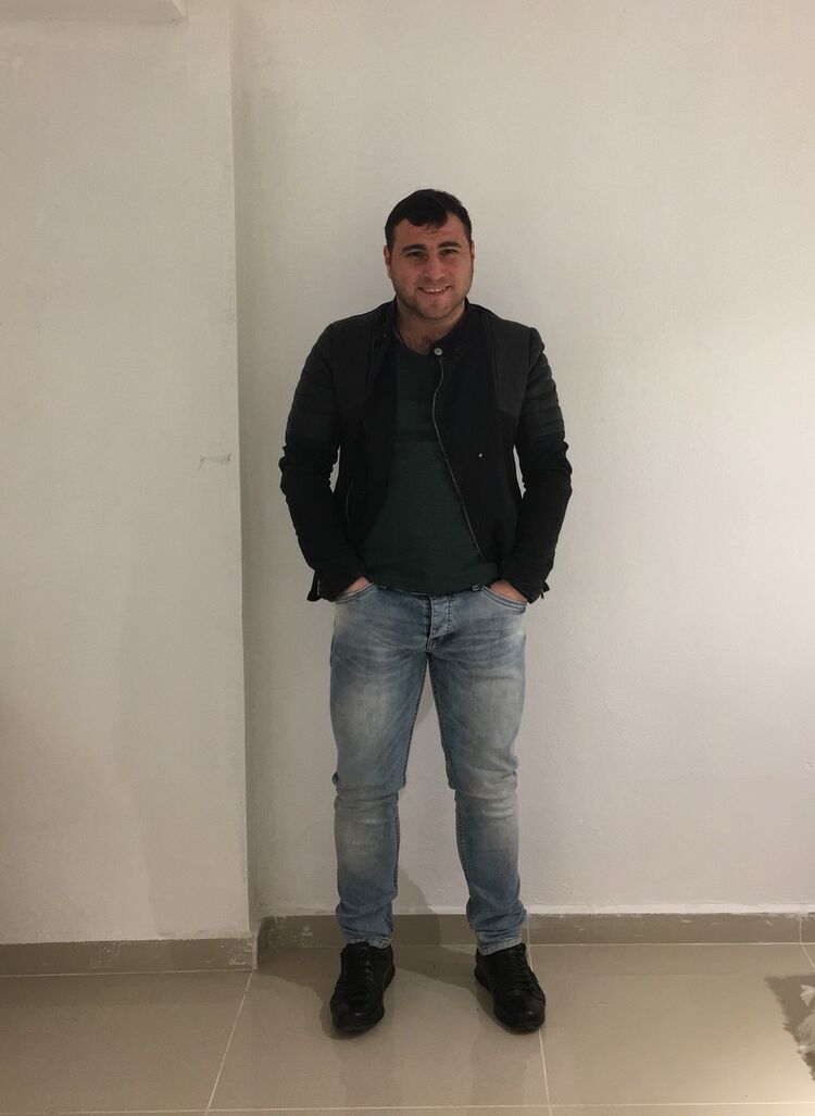  Kadikoy,   Ali, 32 ,   