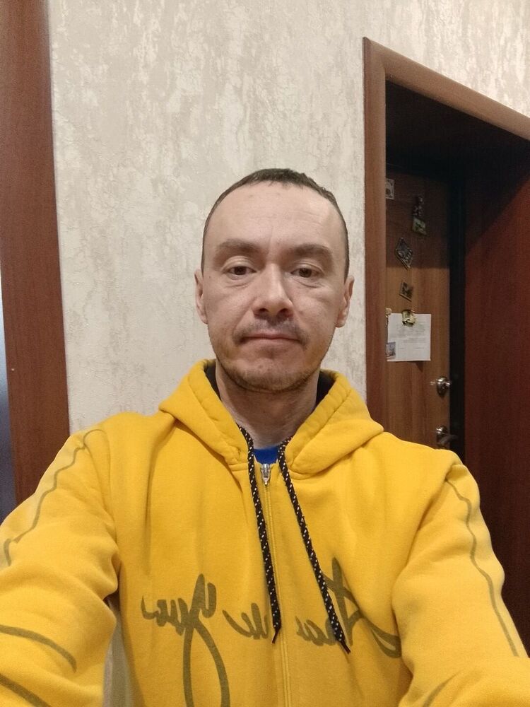  48765272  , 42 ,    
