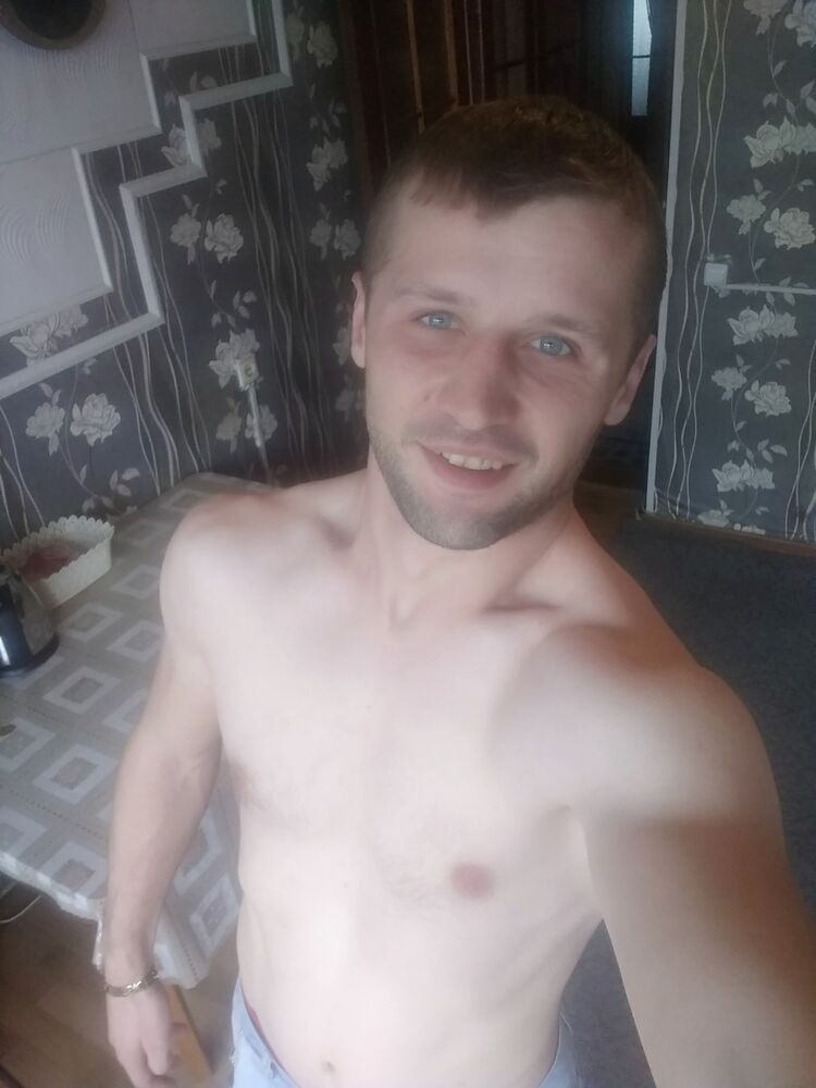  18936722  Gren, 33 ,    