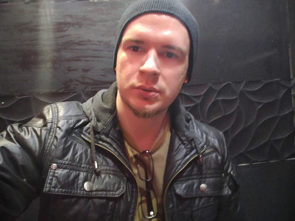  ,   Aleksander, 32 ,     , c , 