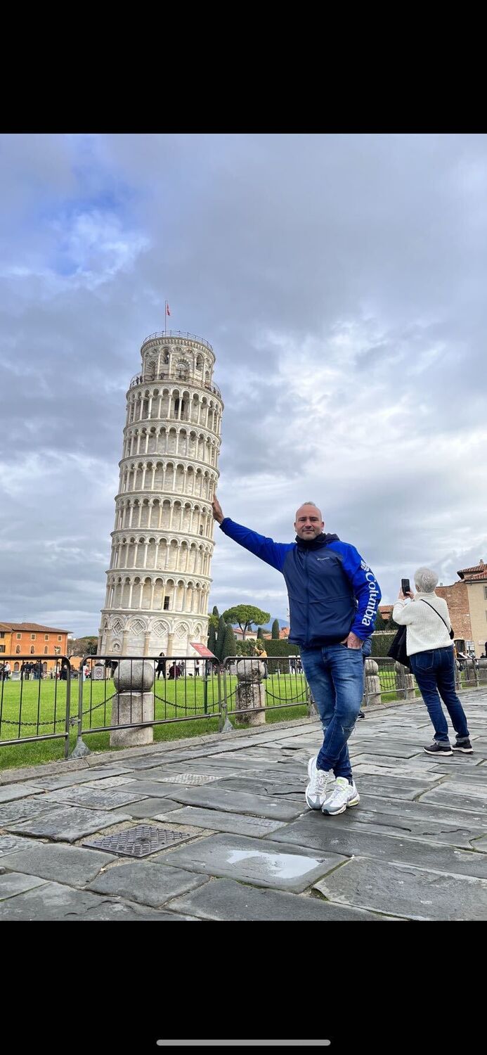 ���������� Madrid, ���� ������� Jose Antonio, 43 ����, ������������ ��� ����� � ���������, c�������� ���������