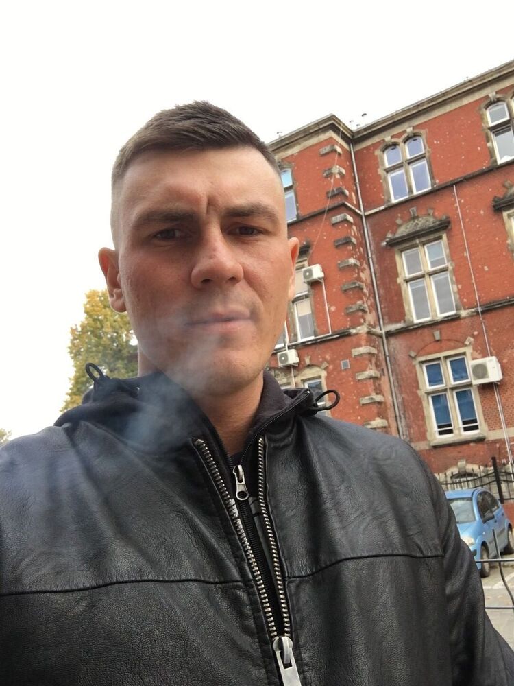  24338302  Nikolay, 31 ,    