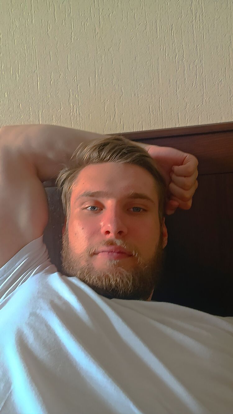  52444502  , 24 ,    