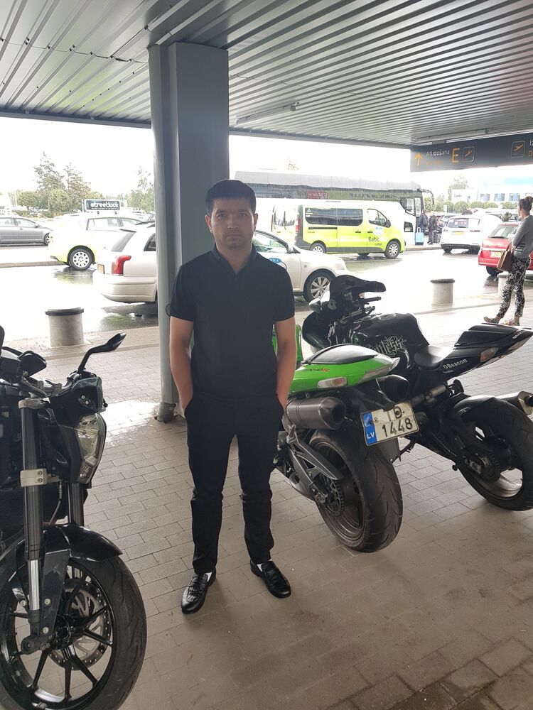  46587922  , 36 ,    